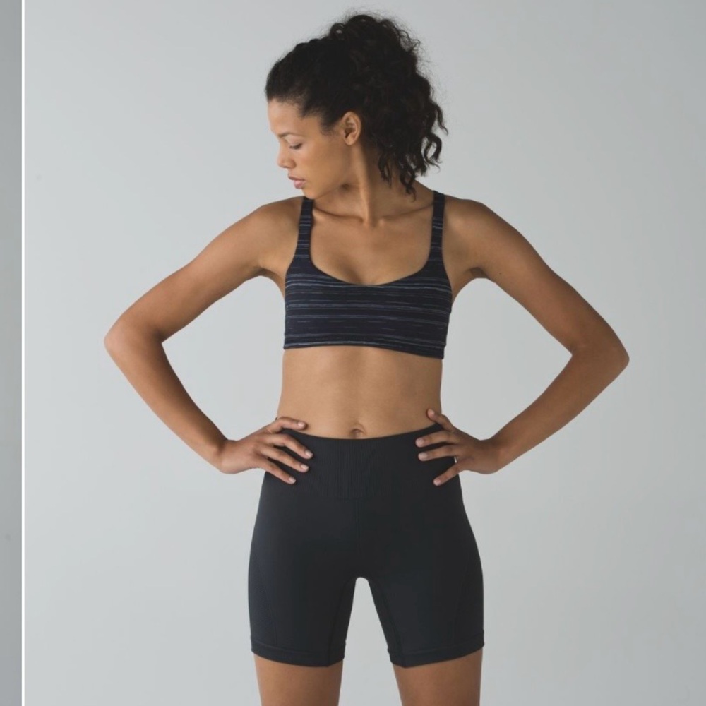 Pristine Lululemon Free To Be Bra Cyber Stripe Naval Blue Black Size: 8 - Picture 4 of 9